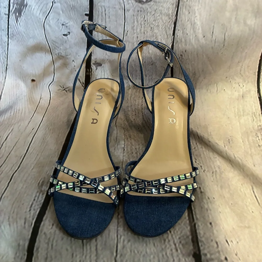Unisa Women’s Blue Denim Strappy Rhinestone Embellished Block‎ Heel Sandals GUC